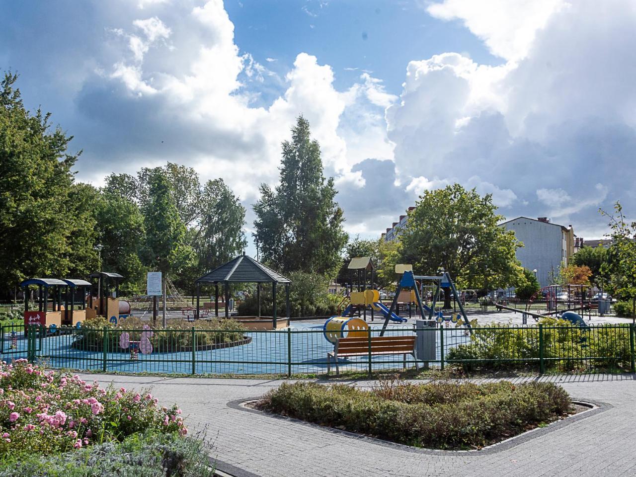 Vacationclub - Platan 2E Apartament 12 Świnoujście Екстериор снимка